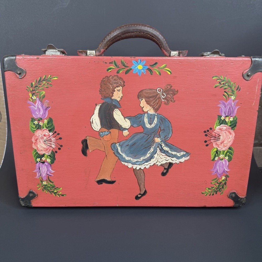 Vtg Hand Painted Small Briefcase Train Or Trinket Case Cosmetic With Handle Pink